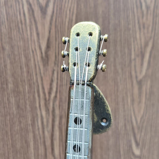 Guitar door handle, Unique guitar door pull, Musical instrument door handle, Guitar-themed door hardware, Guitar design door handle