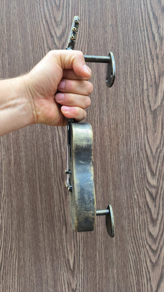Guitar door handle, Unique guitar door pull, Musical instrument door handle, Guitar-themed door hardware, Guitar design door handle