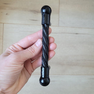 Twisted Iron Cabinet Handle – Black Metal Drawer Pull for Rustic Furniture