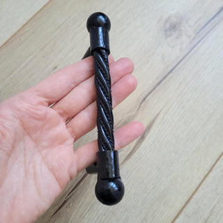 Twisted Iron Cabinet Handle – Black Metal Drawer Pull for Rustic Furniture