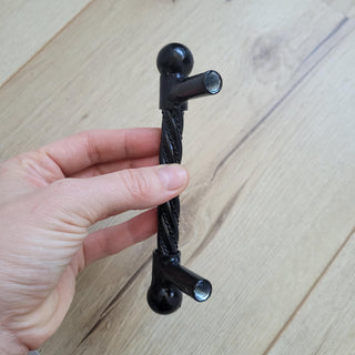 Twisted Iron Cabinet Handle – Black Metal Drawer Pull for Rustic Furniture