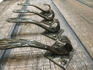 Handmade Iron Leaf Hook Set: Forged Coat Hangers, Robe Hooks
