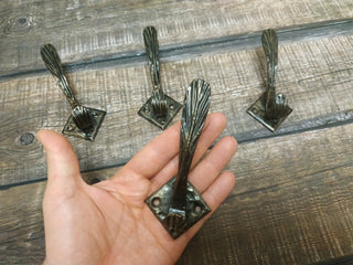 Handmade Iron Leaf Hook Set: Forged Coat Hangers, Robe Hooks