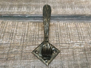 Handmade Iron Leaf Hook Set: Forged Coat Hangers, Robe Hooks