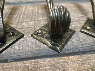 Handmade Iron Leaf Hook Set: Forged Coat Hangers, Robe Hooks