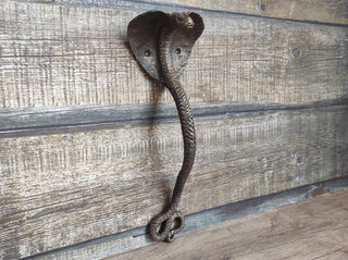 Cobra door handle, Snake Door handle, Metal handle, Hand forged handle, Barn door handle, Door decor, Wrought hardware, Metal forged handle,