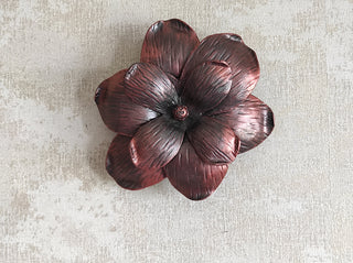 Hand Forged Flower Door Handle: Metal Wall Decor