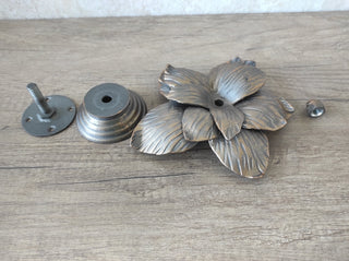 Hand Forged Flower Door Handle: Metal Wall Decor