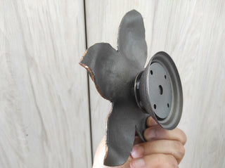 Hand Forged Flower Door Handle: Metal Wall Decor