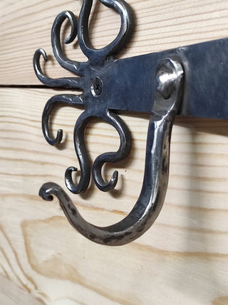 Handmade Stainless Steel Hallway Hanger: Forged Metal Coat Rack
