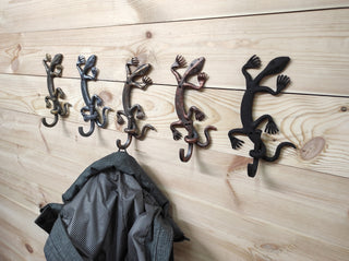 Handmade Forged Lizard Wall Hook: Metal Clothes Hook