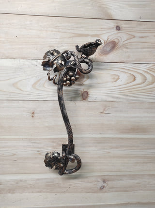 Door handle, Wrought iron handle Bird, Hand forged handle, Front Door handle, Metal handle, Barn door handle, Door pull