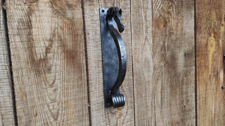 Hand Forged Steel Horse Barn Door Handle: Rustic Stable Decor
