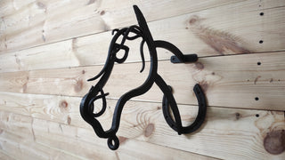 Handmade Horse Plant Hanger: Black Iron Horseshoe Bracket