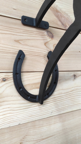 Handmade Horse Plant Hanger: Black Iron Horseshoe Bracket