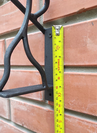 Plant Hangers Metal bracket for hanging pots in minimalist style