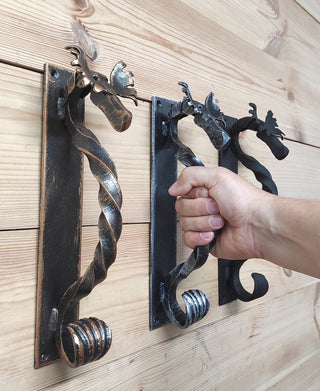 Metal Moose Door Handle: Sturdy Barn Door Pull