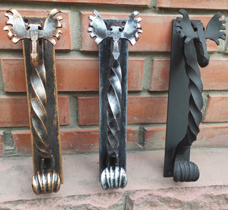 Metal Moose Door Handle: Sturdy Barn Door Pull