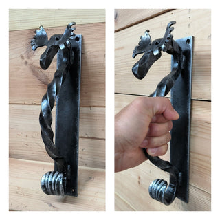 Metal Moose Door Handle: Sturdy Barn Door Pull