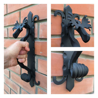 Metal Moose Door Handle: Sturdy Barn Door Pull