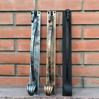 Hand Forged Horse Door Handle: Wrought Iron Barn Decor