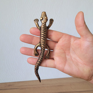 Handmade Lizard Door Knob: Metal Cabinet Drawer Handle