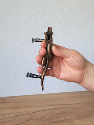 Handmade Lizard Door Knob: Metal Cabinet Drawer Handle