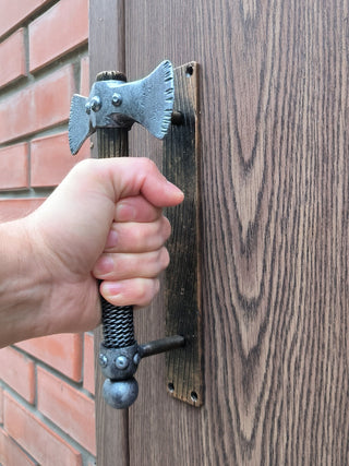 Forged Iron Axe Door Handle: Rustic Metal Gate/Barn Door Pull