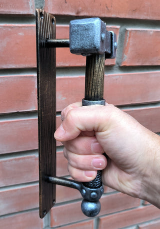 Hand Forged Hammer Door Handle: Metal Gate/Barn Door Pull