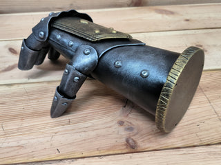 Handmade Knight Hands Axe Holder: Iron Wall Decor
