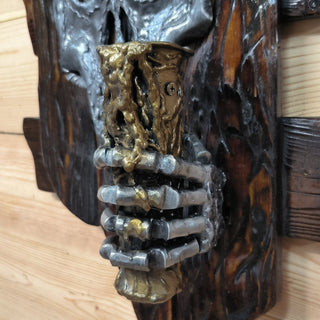 Handmade Skull Wall Sconce: Halloween Scream Lighting