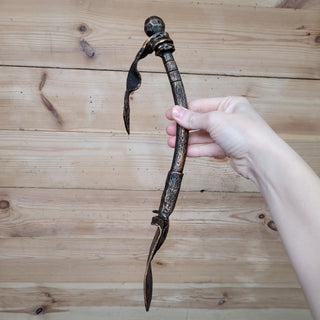 Forged Shovel Door Handle – Handcrafted Iron Spade Pull for Rustic and Vintage Doors