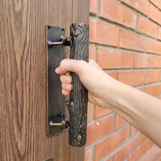 Hand Forged Log Door Handle – Wrought Iron Rustic Pull – Tree Trunk Style Handle for Gate, Barn Door, Cabin – Blacksmith Made