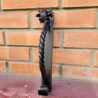 Hand-Forged Wrought Iron Cow Head Door Handle: Rustic Farmhouse Decor (black, 11.81" long)
