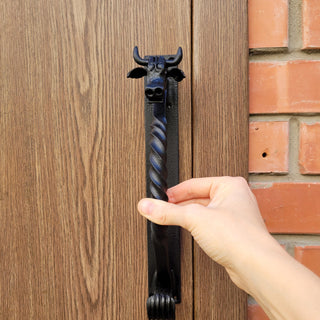 Hand-Forged Wrought Iron Cow Head Door Handle: Rustic Farmhouse Decor (black, 11.81" long)