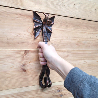 Hand Forged Dragon Pull – Fantasy Metal Hardware – Rustic Medieval Decor – 4 Colors