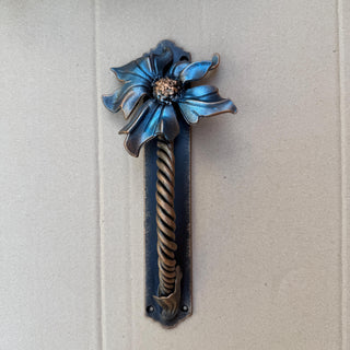 Rustic Flower Door Pull