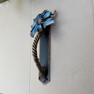 Rustic Flower Door Pull