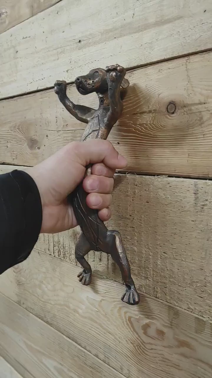 The door handle dog, barn door handle, door handle, metal handle, hand forged handle