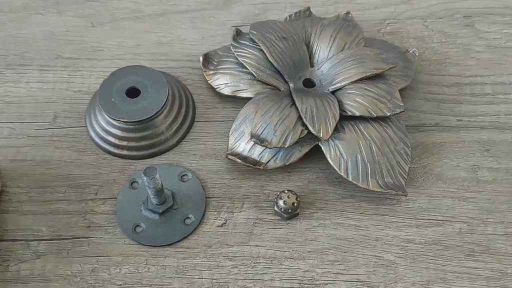 Hand Forged Flower Door Handle: Metal Wall Decor